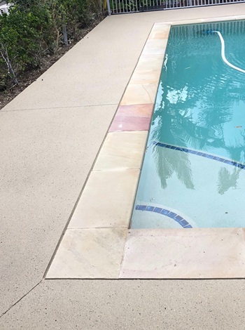 concrete resurfacing gold coast, concrete resurfacing, concrete floor, spray concrete, pool surround concrete